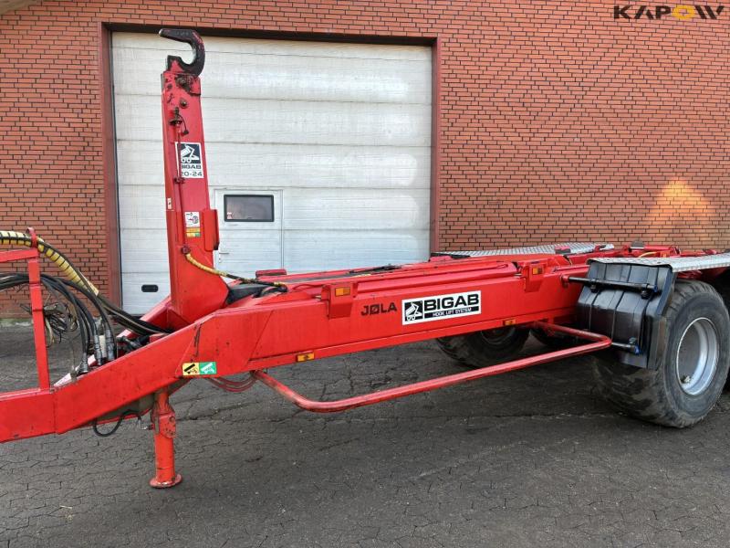 Bigab 20-24 hooklift truck 9