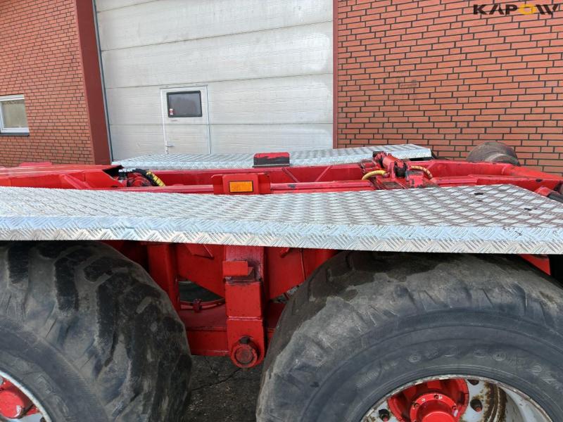 Bigab 20-24 hooklift truck 38