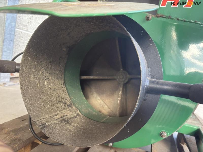 Billy Goat HTR 1600VN leaf blower 12