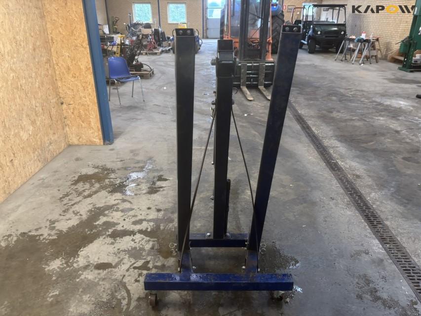 Biltema workshop crane 4