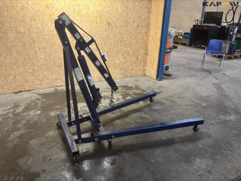 Biltema workshop crane 9