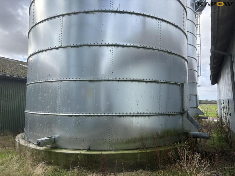 Bin 250 ton silo 2 pcs. with equipment 17
