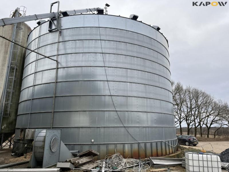 Bin/Sukup 1500 N 1000 ton American silo 4