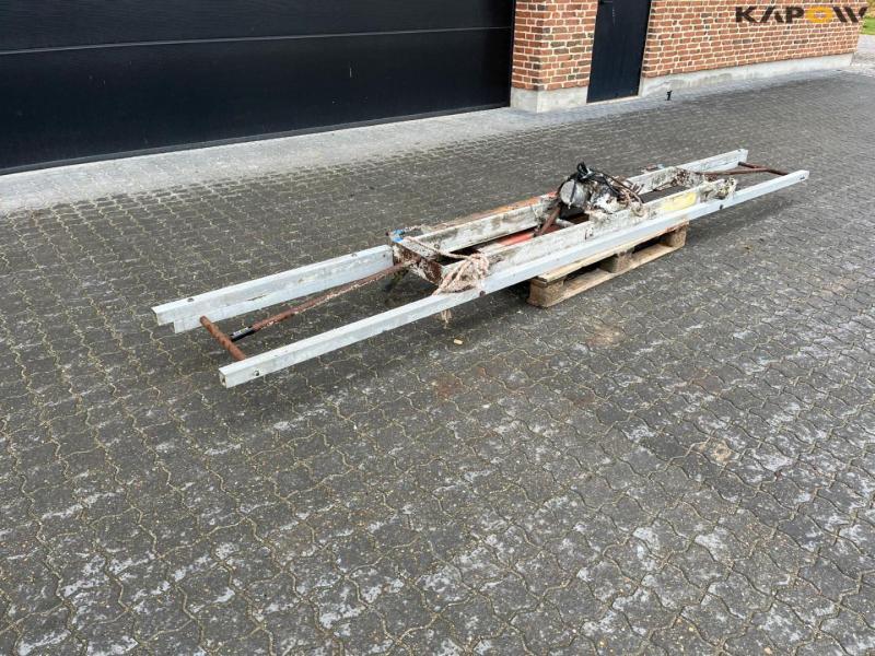 Beam vibrator 400 3