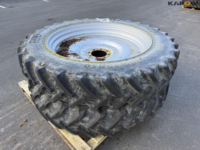 BKT 380/90-R50 sprayer wheel 7