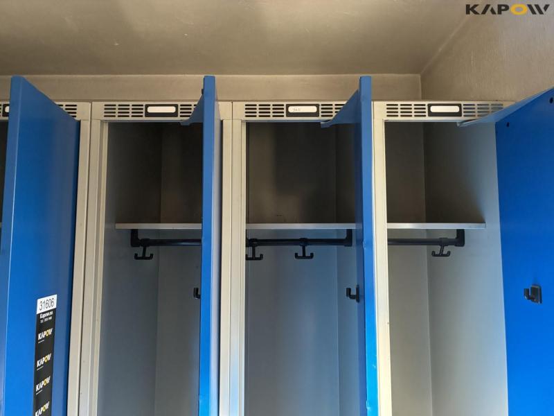 Blika changing rooms 14