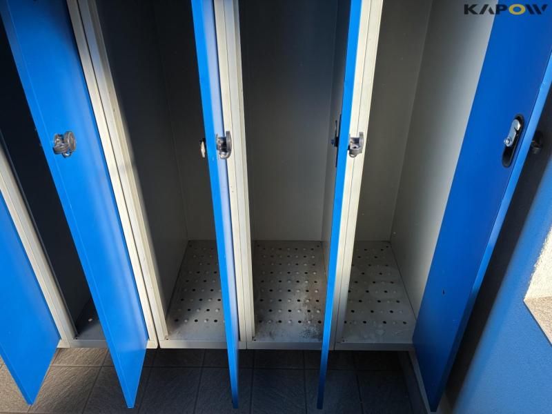 Blika changing rooms 15