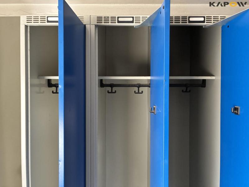 Blika changing rooms 13