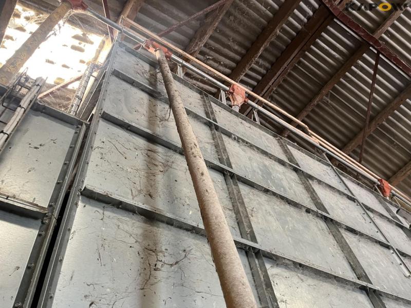 BM silo (middle) 8
