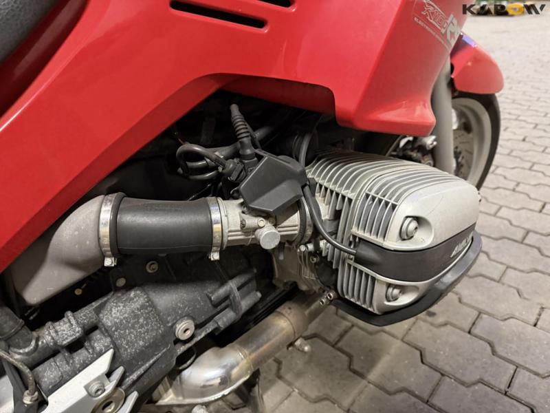 BMW R1100RS motorcycle 17