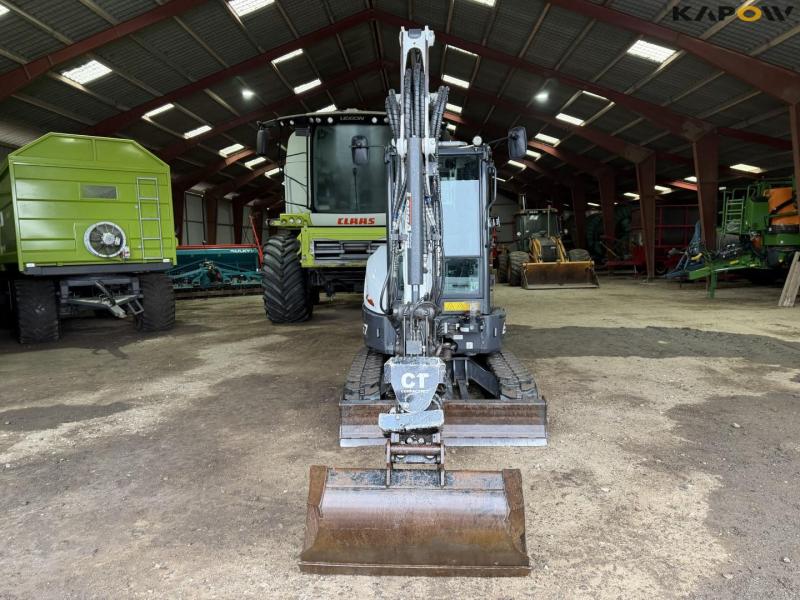 Bobcat E27 mini excavator 2