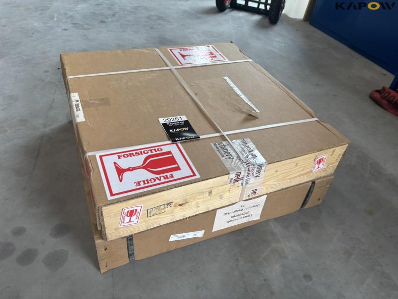 Bobcat Bottom door window kit 2 pcs. - New 1