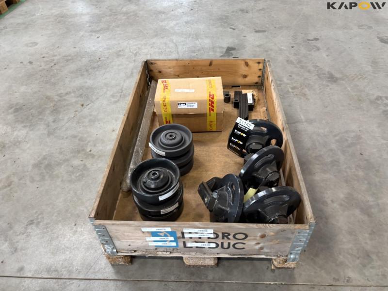 Bobcat spare parts for mini excavators 4