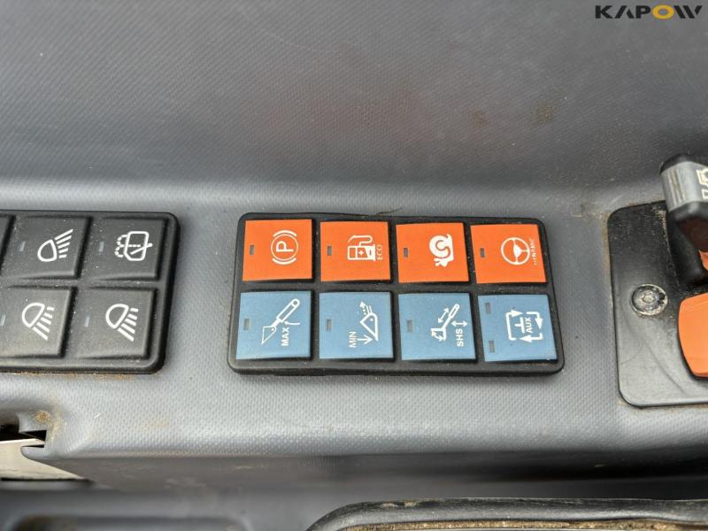 Bobcat TL 43.80HF telescopic loader 37