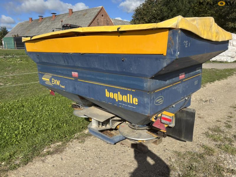Bøgballe EXV Trend 2200 Fertilizer spreads 24 meters 1