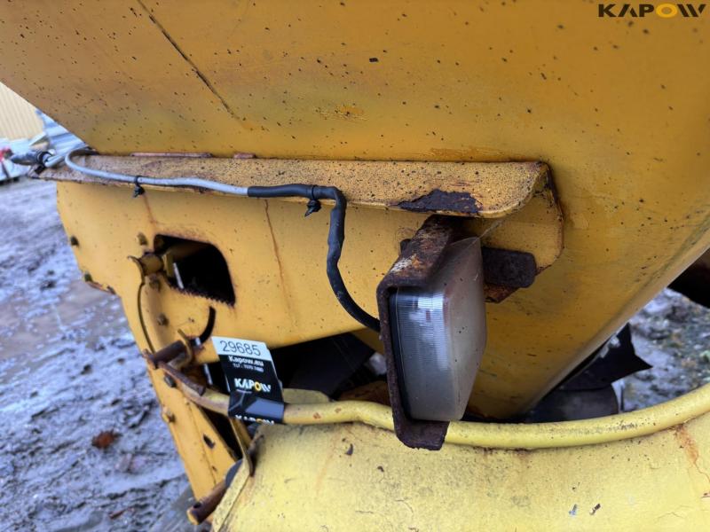 Bøgballe S3 salt spreader 28