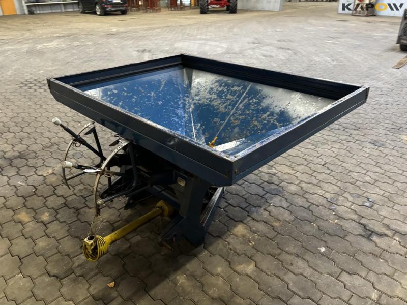 Bogballe fertilizer spreader 5