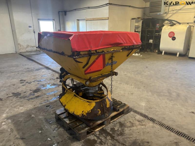 Bogballe salt spreader 3