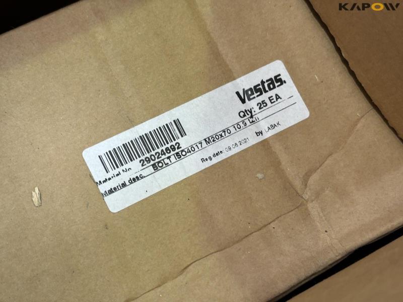 Bolts - Large lot 15