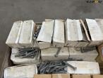 Bolts - Large lot 8