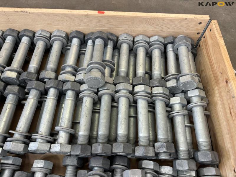 Bolts - Large lot 7