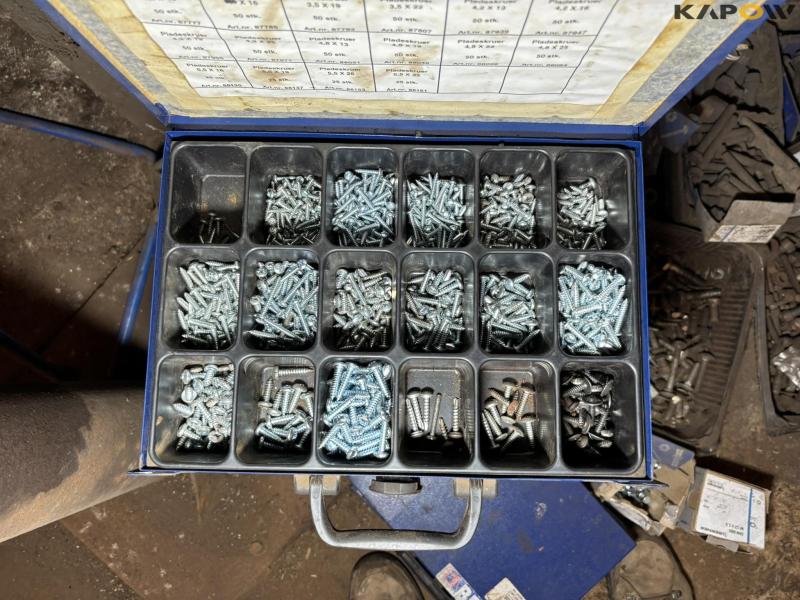 Bolts and assortment boxes with contents 34