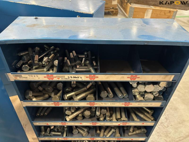 Bolt racks with contents 6 pcs. 9