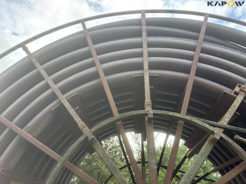 Bording irrigation machine 66