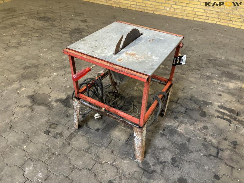 Table saw 1