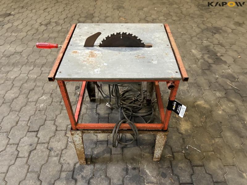 Table saw 8
