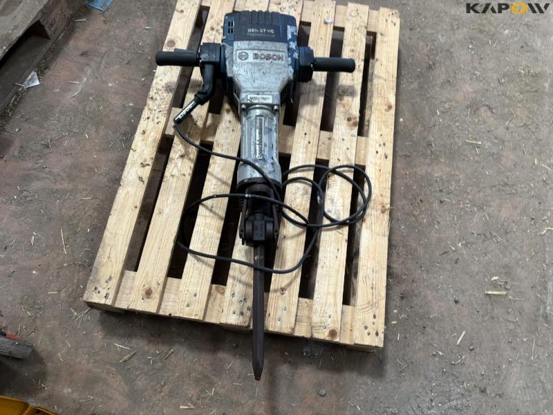 Bosch GSH 27 VC Professional concrete hammer 1