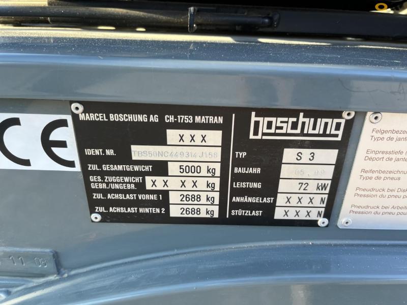 Boschung S3 sweeper/vacuum cleaner 12