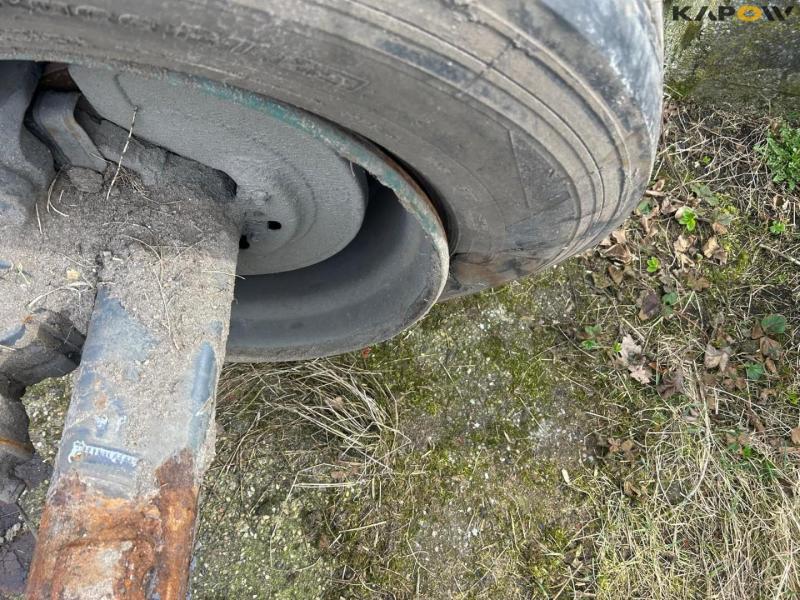 BPW axle with tires and rim 20