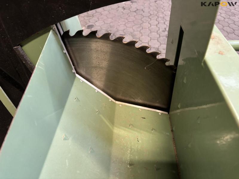 Burning saw with cemented cushion 16