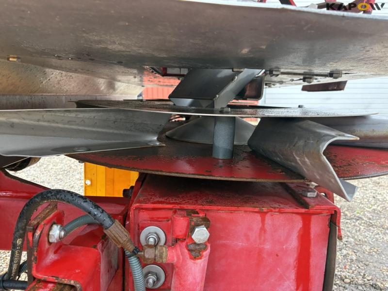 Bredal auto-w-control A2X fertilizer spreader 31