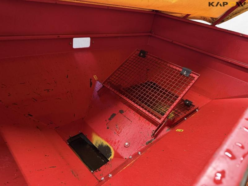 Bredal B2 fertilizer spreader 35