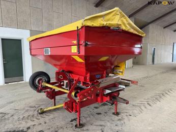 Bredal B2XL fertilizer spreader