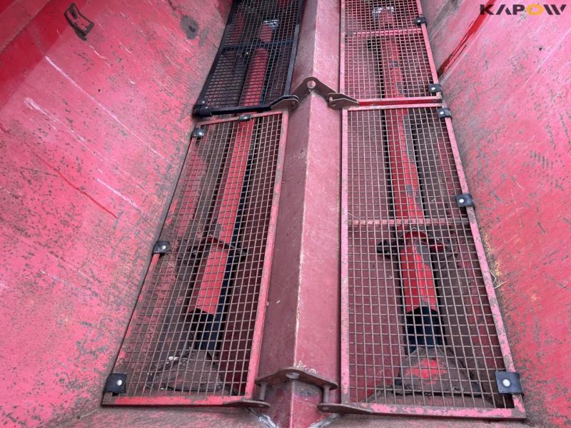 Bredal B6 fertilizer spreader 33