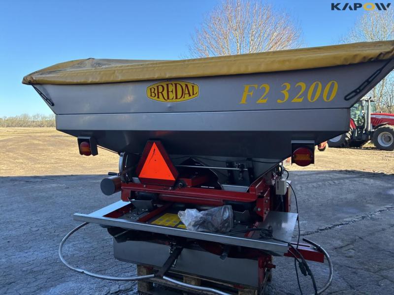 Bredal F2 fertilizer spreader 7
