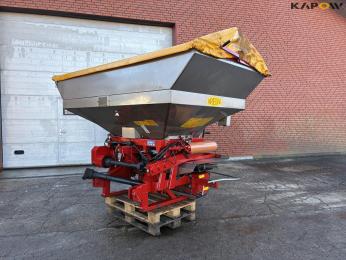 Bredal F2 fertilizer spreader