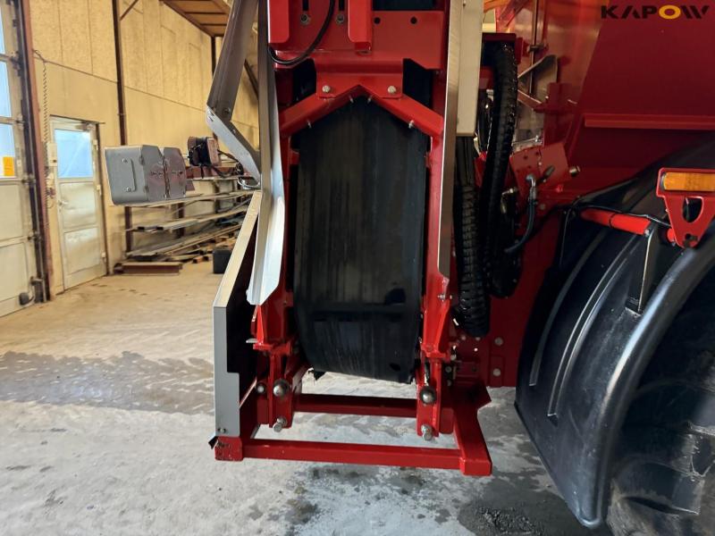 Bredal K165XES lime spreader 18