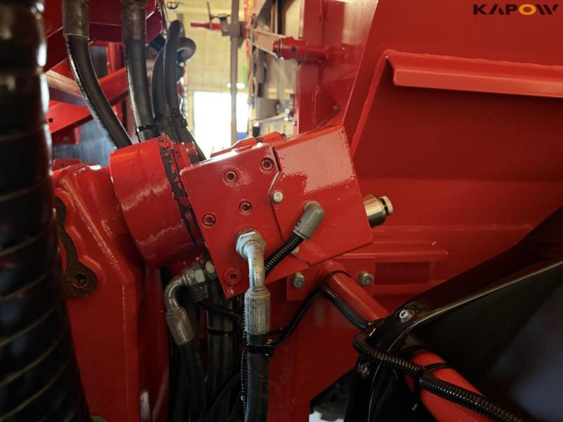 Bredal K165XES lime spreader 38