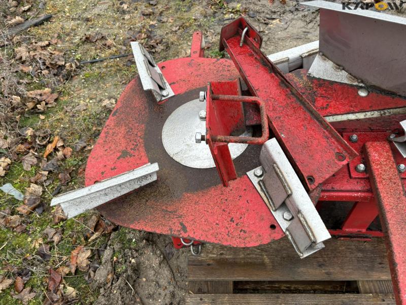 Bredal spreading unit 16