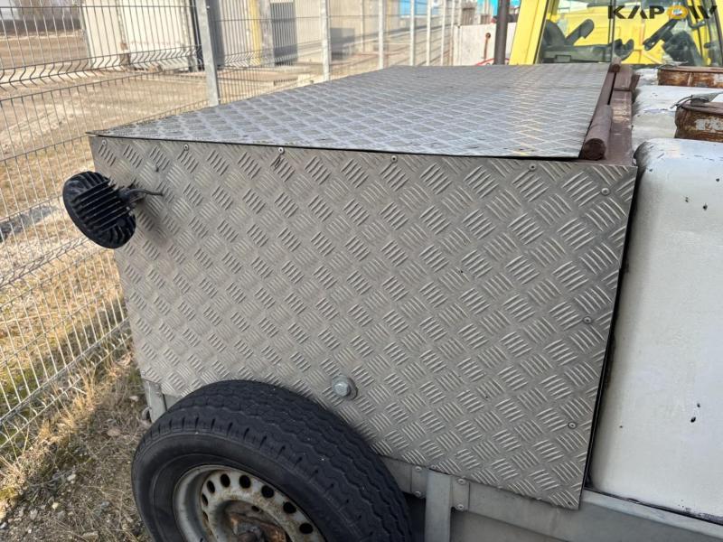 Brenderup trailer with water tank 54