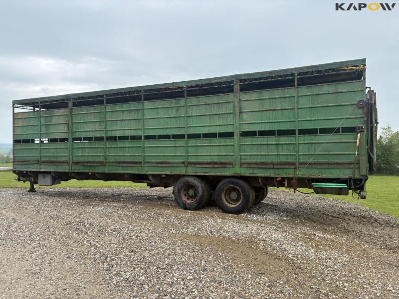 BS Pig cart 5