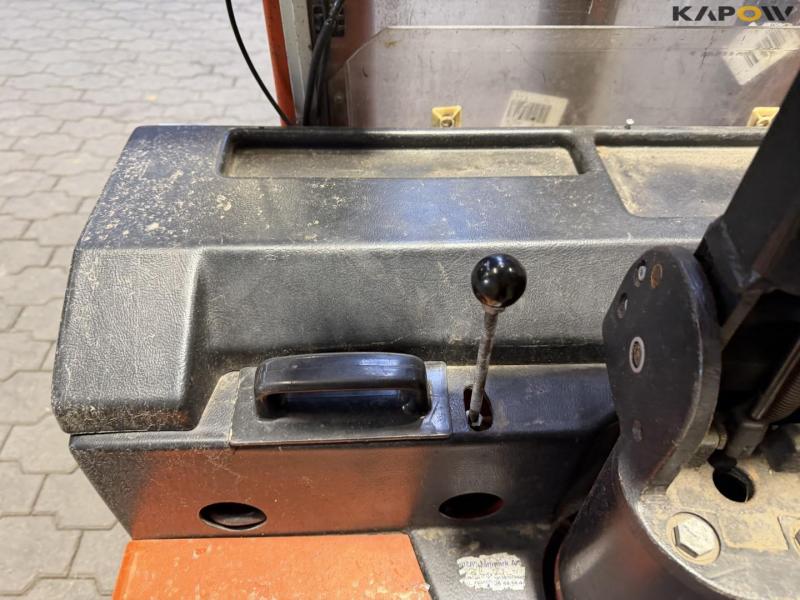 BT LSV 1000 E/10 electric stacker 16