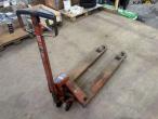BT pallet truck 4