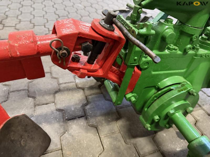 Bungartz tool carrier with plow 28