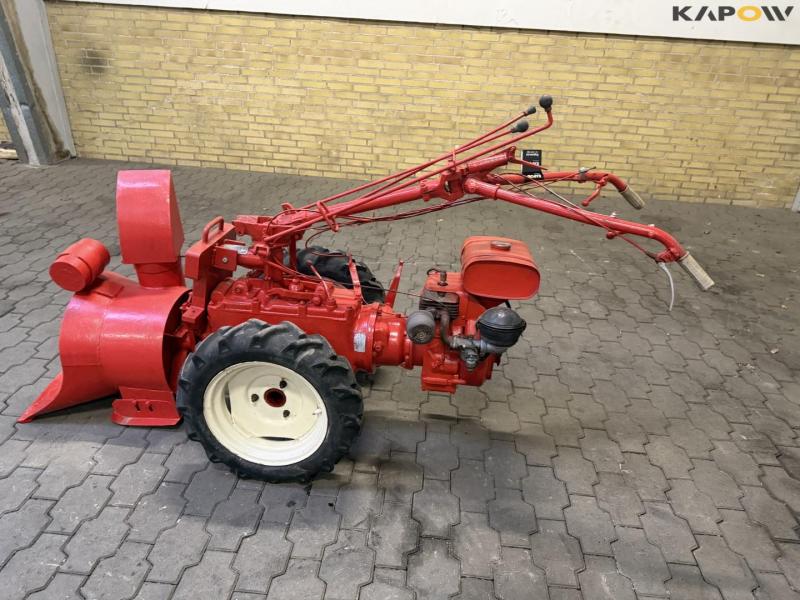 Bungartz tool carrier with snow thrower 8