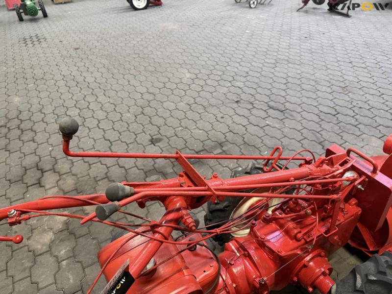 Bungartz tool carrier with snow thrower 18